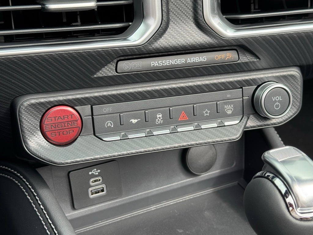 2025 Ford Mustang GT Premium