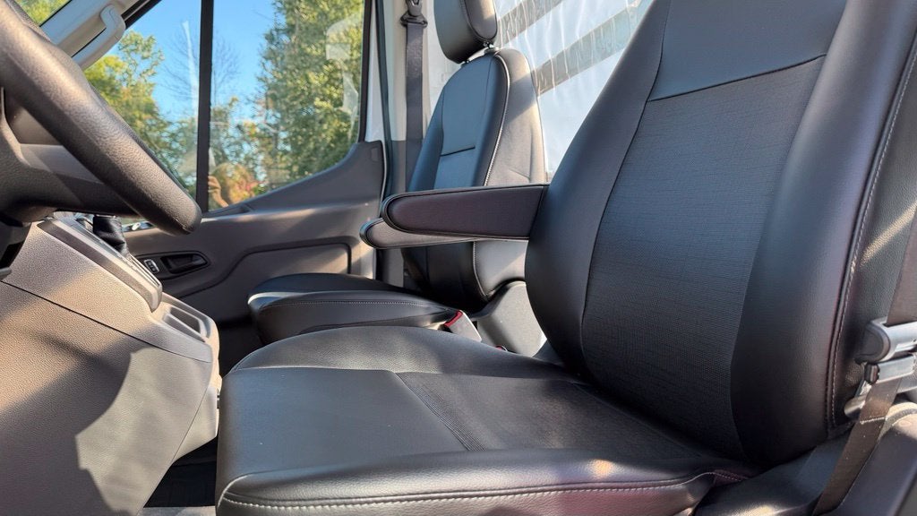 2027 Ford Transit-350 Base