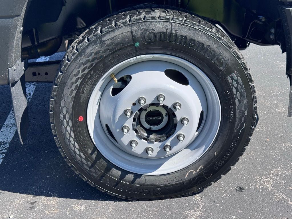 2026 Ford F-550SD XL DRW