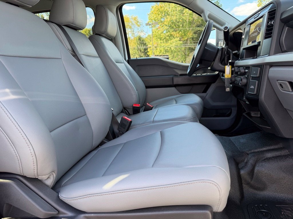 2027 Ford F-550SD XL DRW
