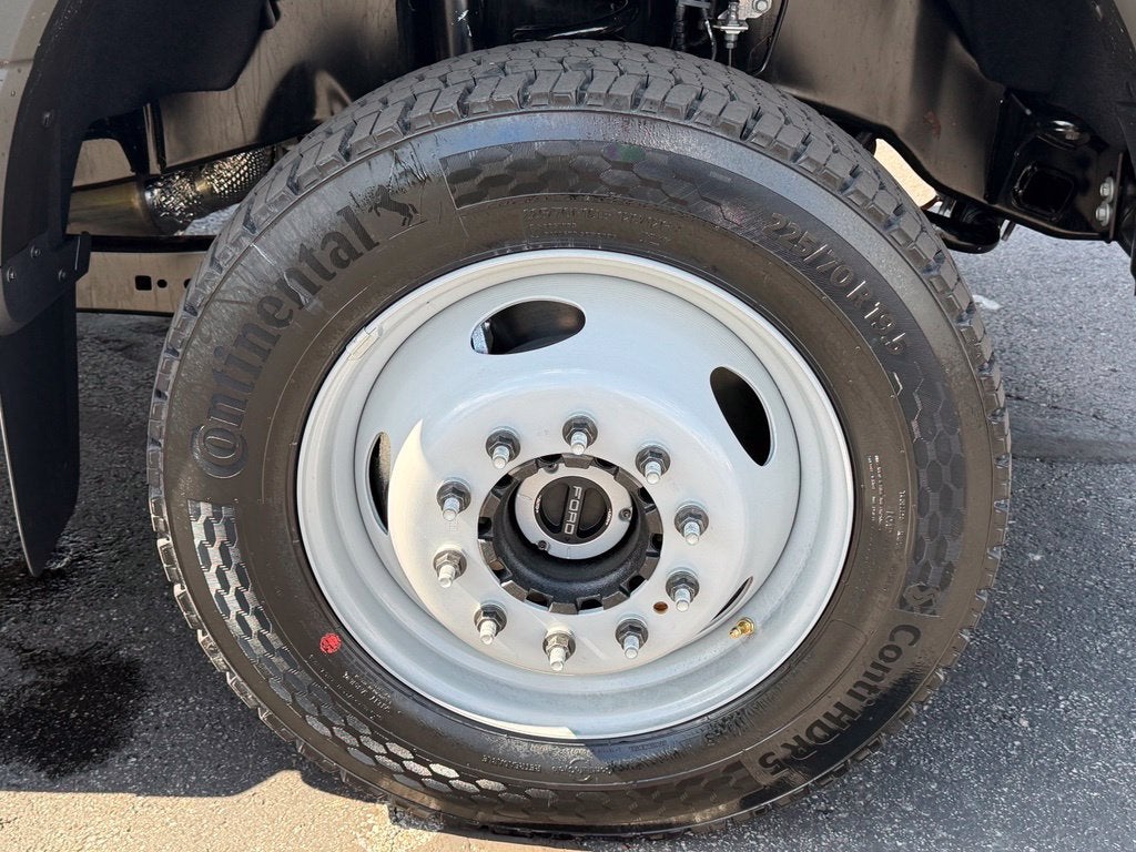 2027 Ford F-550SD XL DRW