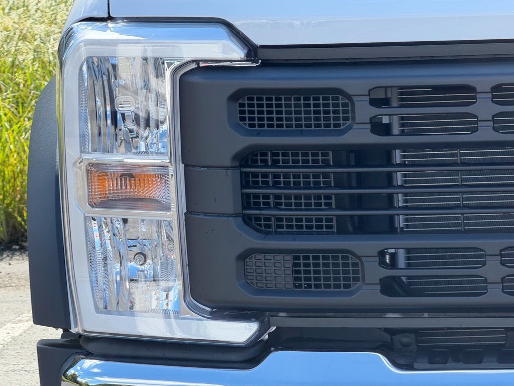 2027 Ford F-550SD XL DRW
