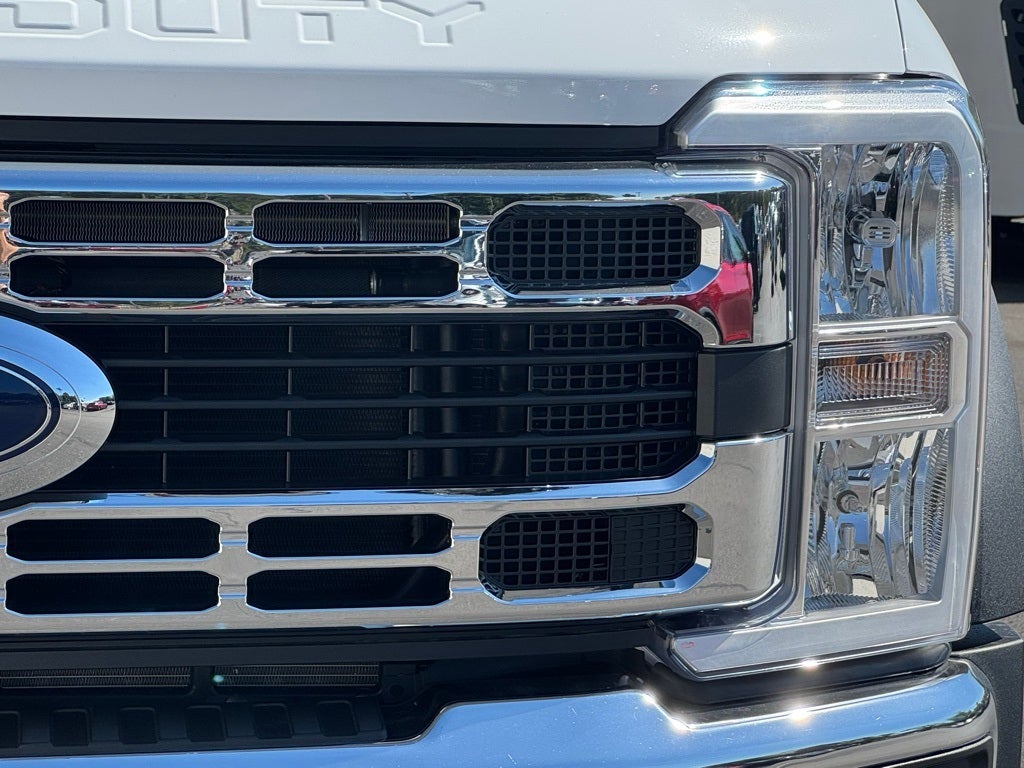 2026 Ford F-550SD XL DRW