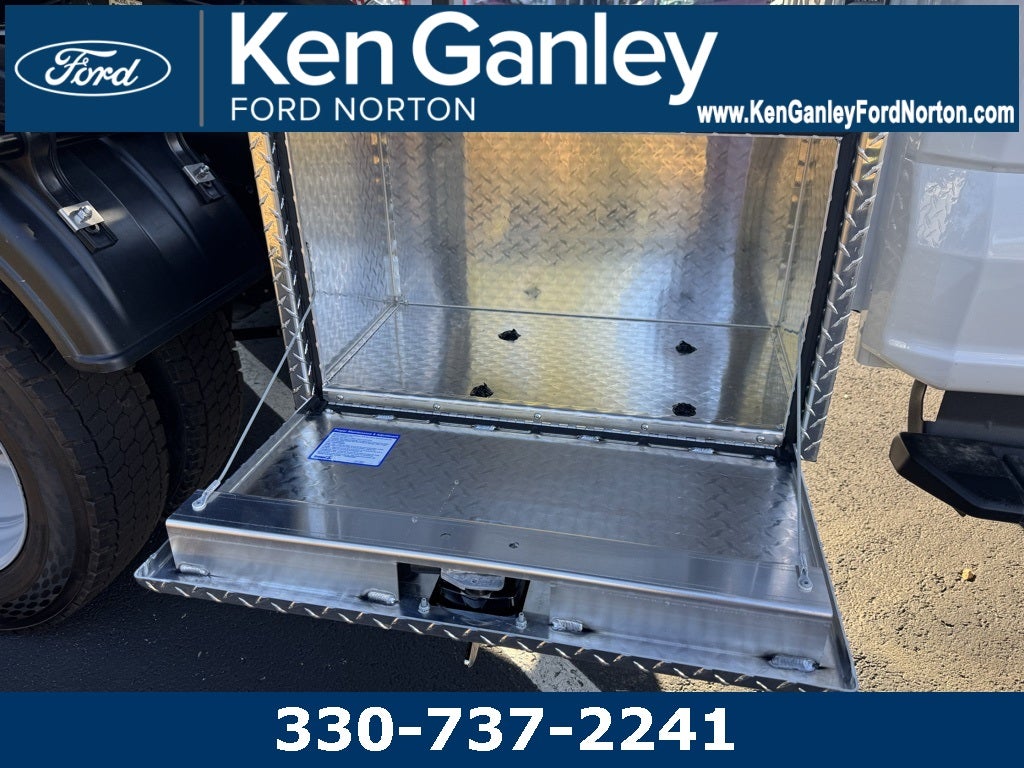 2025 Ford F-550SD XL DRW