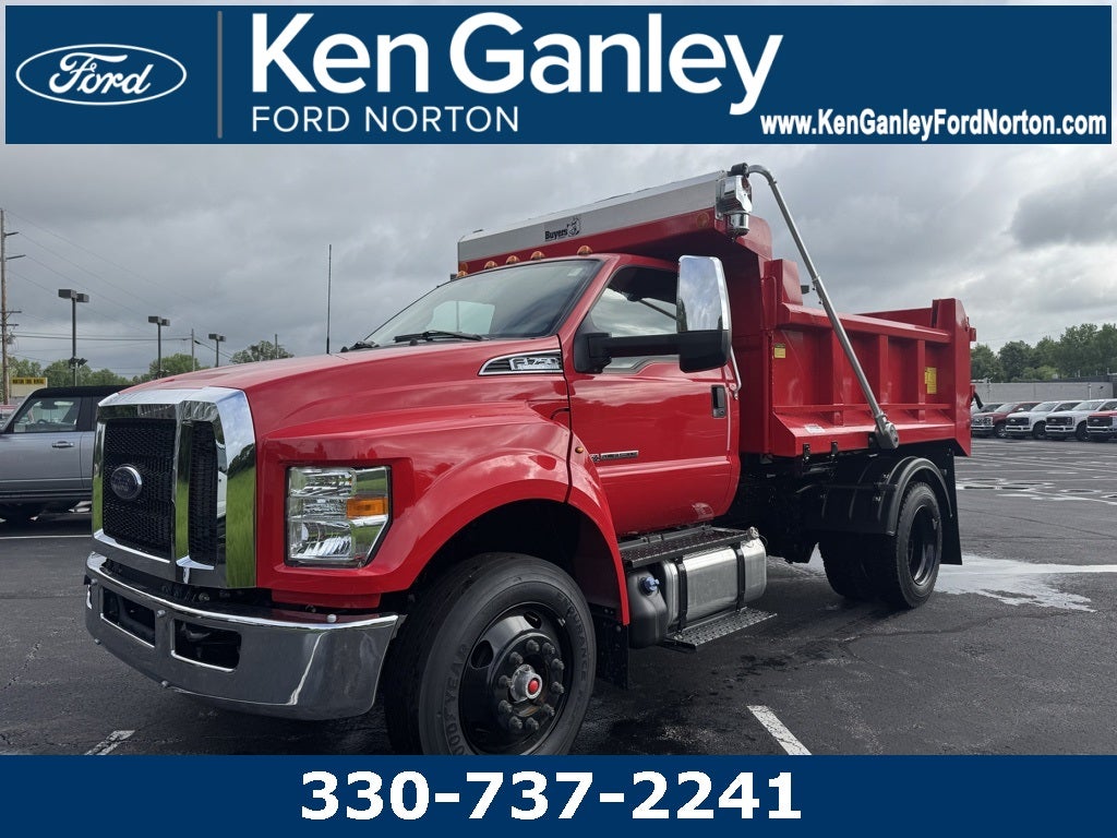 2026 Ford F-750SD Base