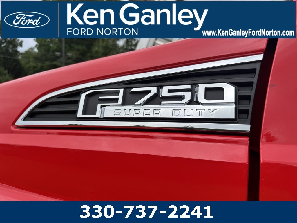 2026 Ford F-750SD Base