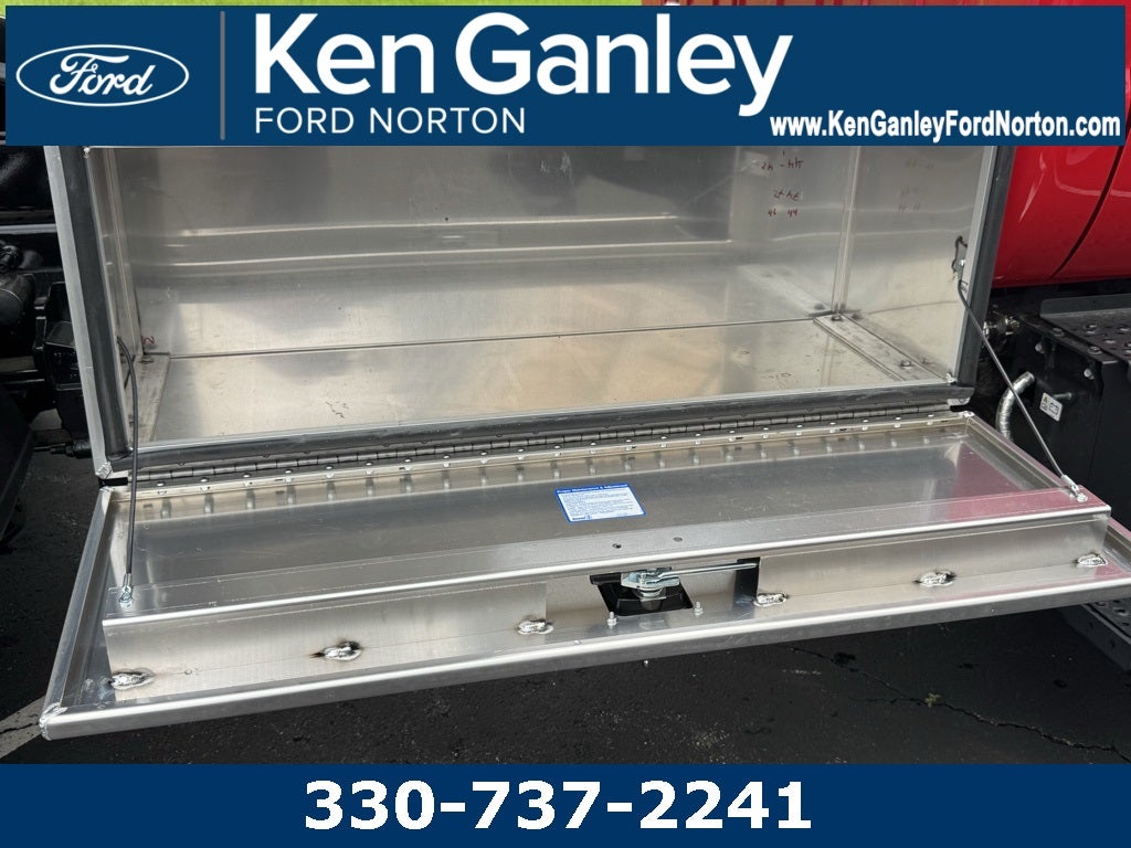 2026 Ford F-750SD Base