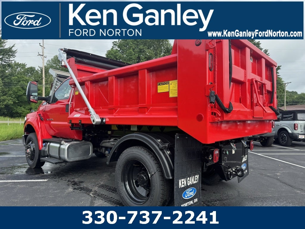 2026 Ford F-750SD Base