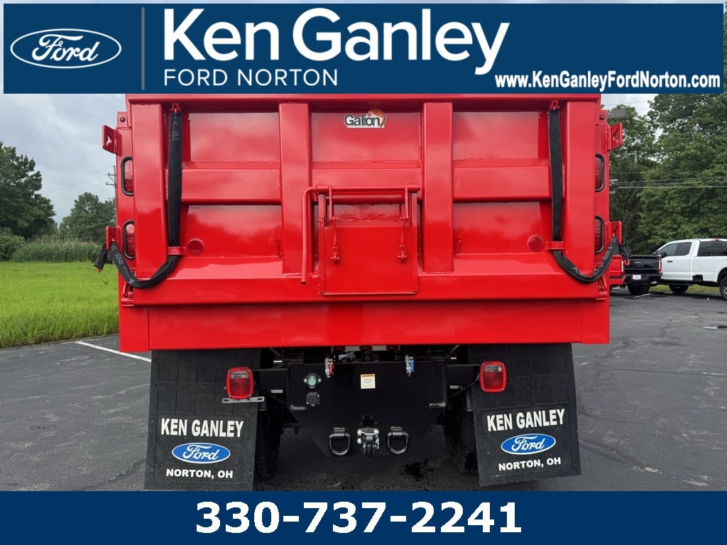 2026 Ford F-750SD Base