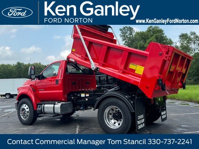 2027 Ford F-750SD Base