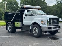 2027 Ford F-750SD Base