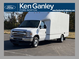 2027 Ford E-450SD Base DRW