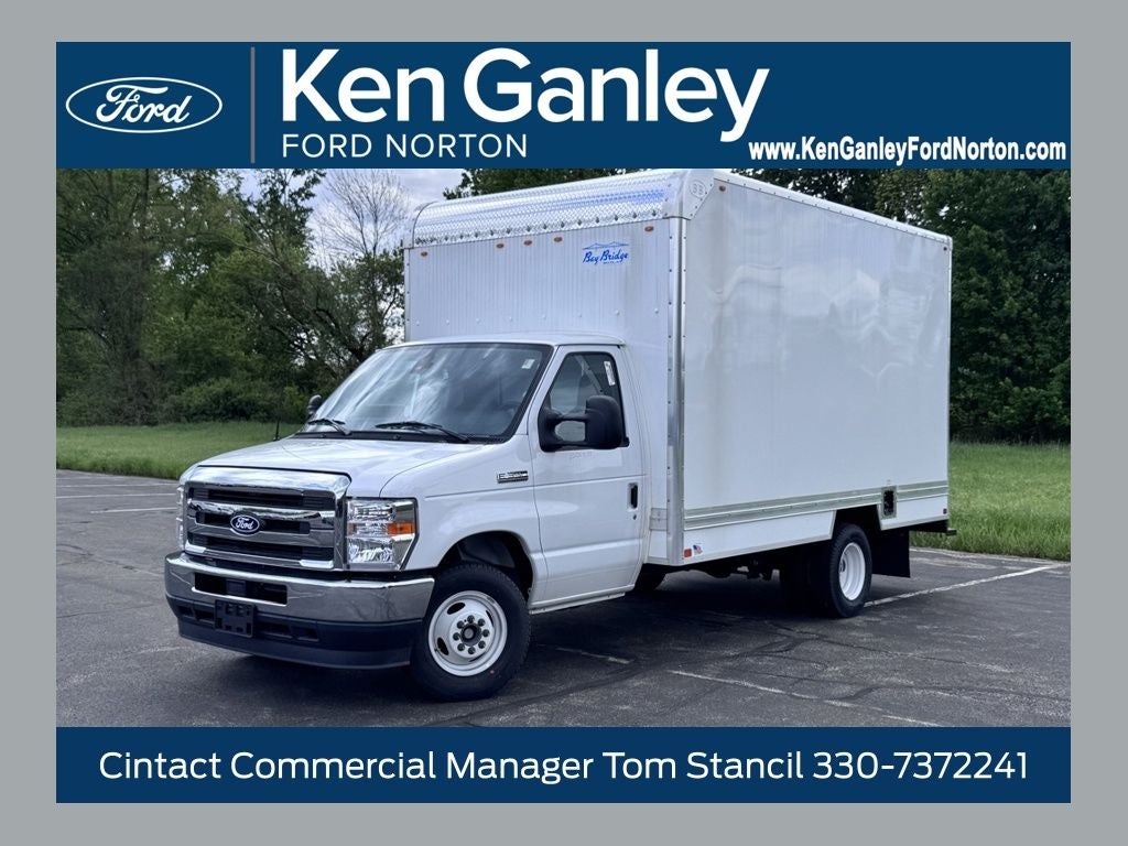 2027 Ford E-Series DRW E-450 Super Duty 176 in WB's photo
