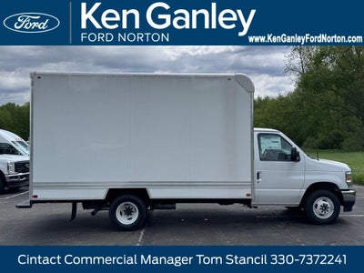 2027 Ford E-450SD Base