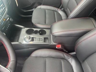 2026 Ford Escape ST-Line Select