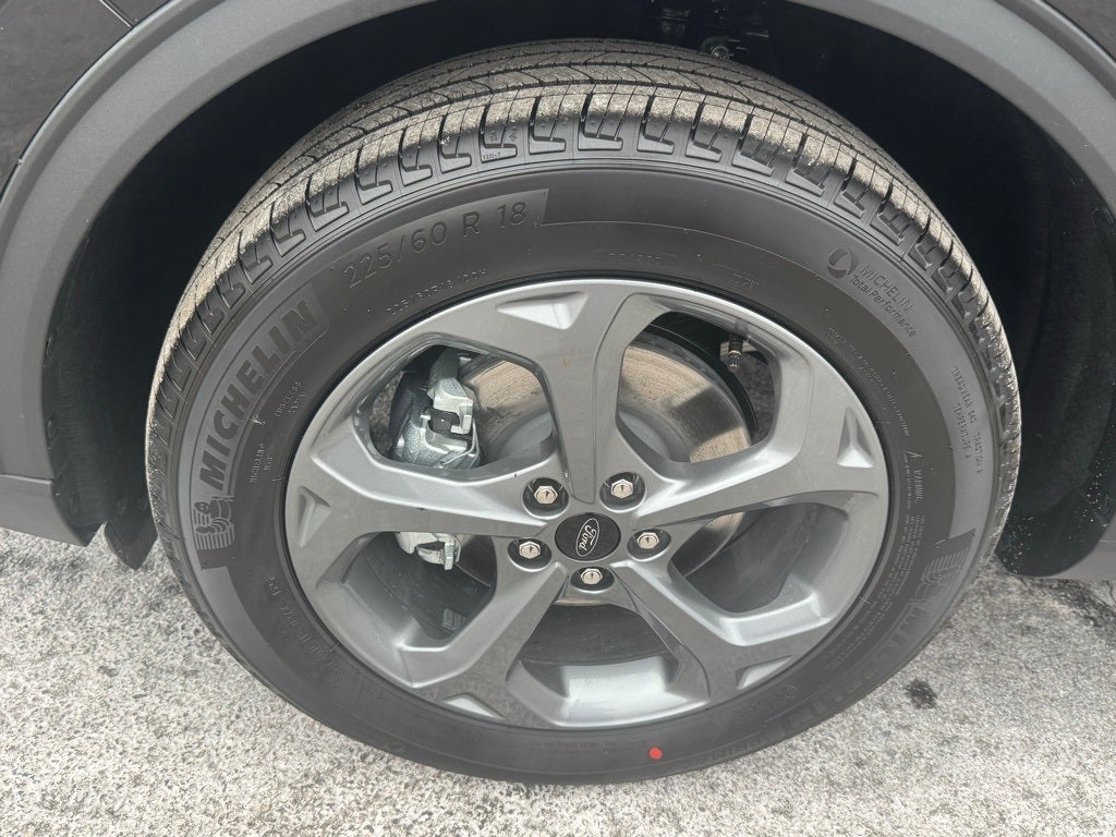 2026 Ford Escape ST-Line Select