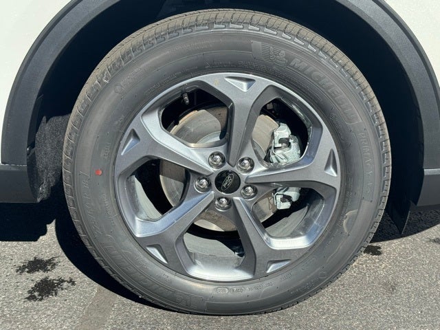 2026 Ford Escape Hybrid ST-Line Select