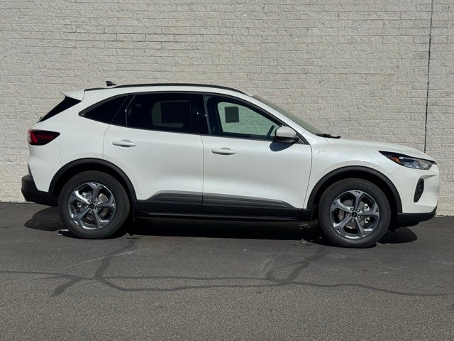 2026 Ford Escape Hybrid ST-Line Select