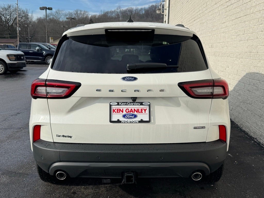 2026 Ford Escape Hybrid ST-Line Select