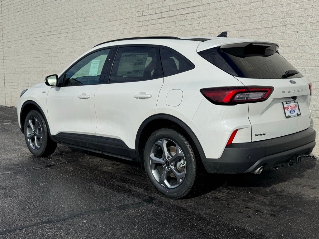 2026 Ford Escape Hybrid ST-Line Select