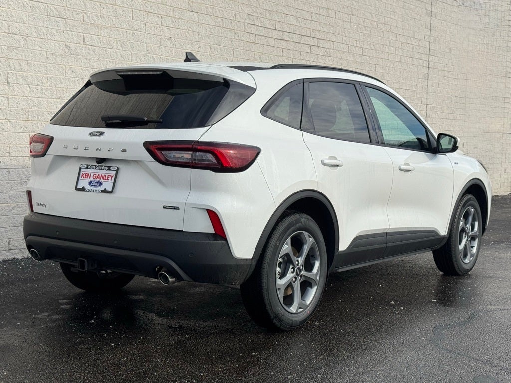 2026 Ford Escape Hybrid ST-Line Select