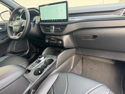 2026 Ford Escape Hybrid ST-Line Elite