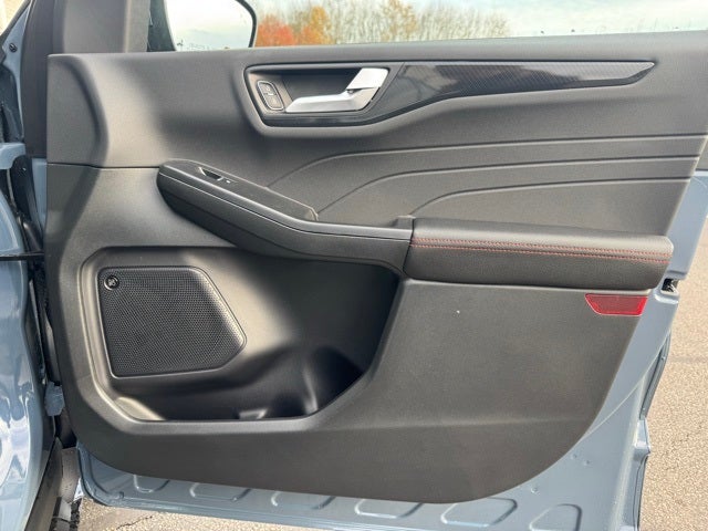 2026 Ford Escape Hybrid ST-Line Elite