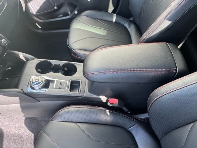 2026 Ford Escape Hybrid ST-Line Elite