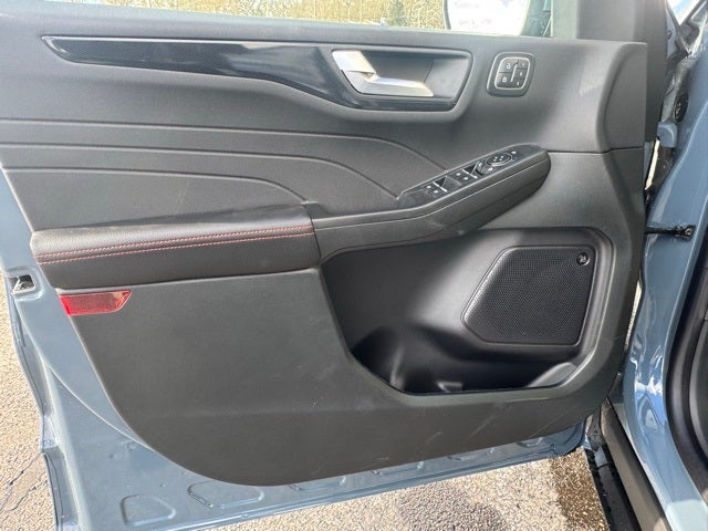 2026 Ford Escape Hybrid ST-Line Elite