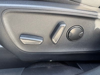 2026 Ford Escape Hybrid ST-Line Elite