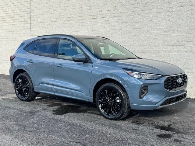 2026 Ford Escape Hybrid ST-Line Elite