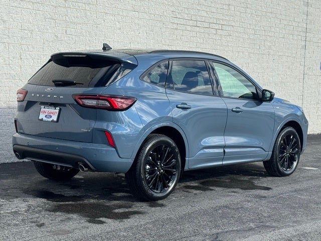 2026 Ford Escape Hybrid ST-Line Elite