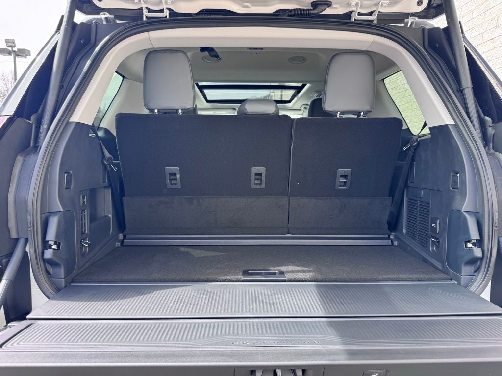 2026 Ford Expedition Active