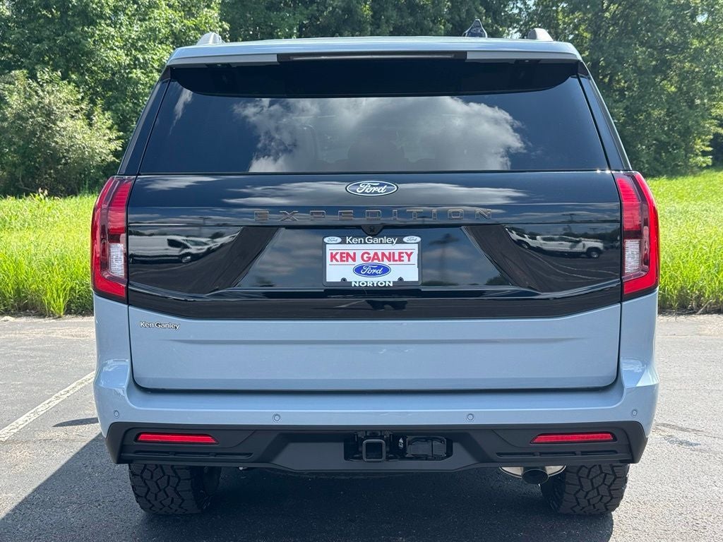 2027 Ford Expedition Tremor
