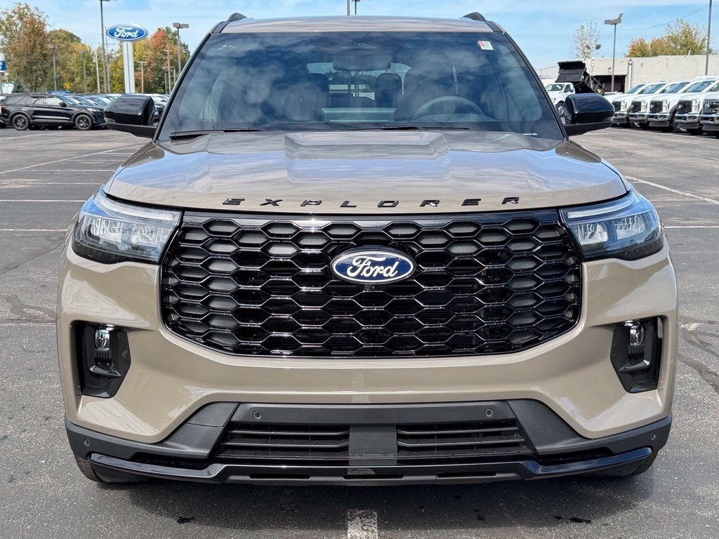 2027 Ford Explorer ST-Line