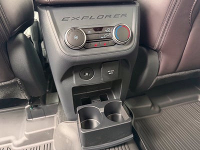 2027 Ford Explorer Platinum