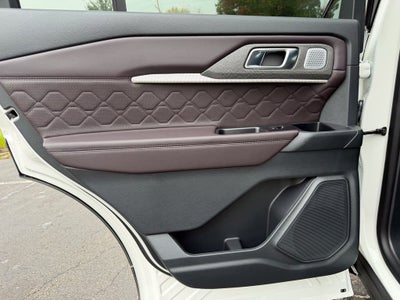2027 Ford Explorer Platinum