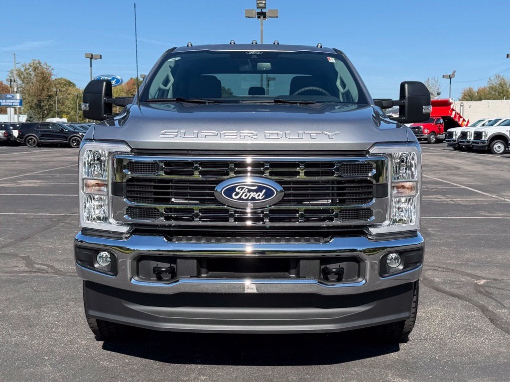 2027 Ford F-250SD XLT