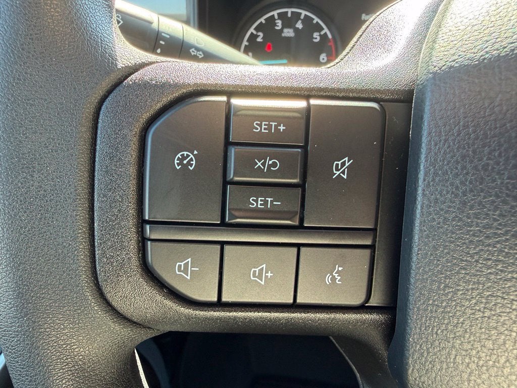 2027 Ford F-250SD XLT
