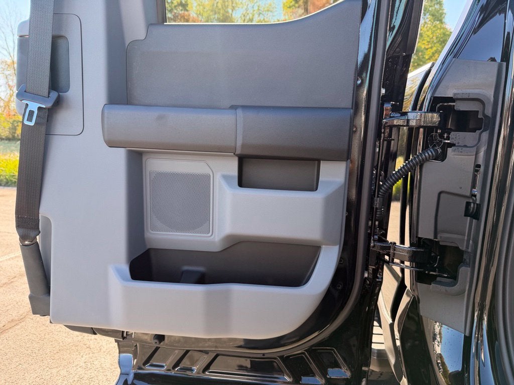2027 Ford F-250SD XL