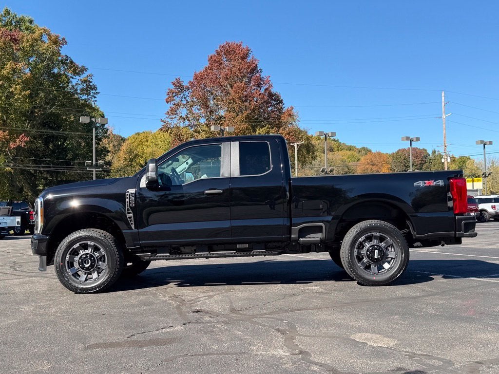 2027 Ford F-250SD XL