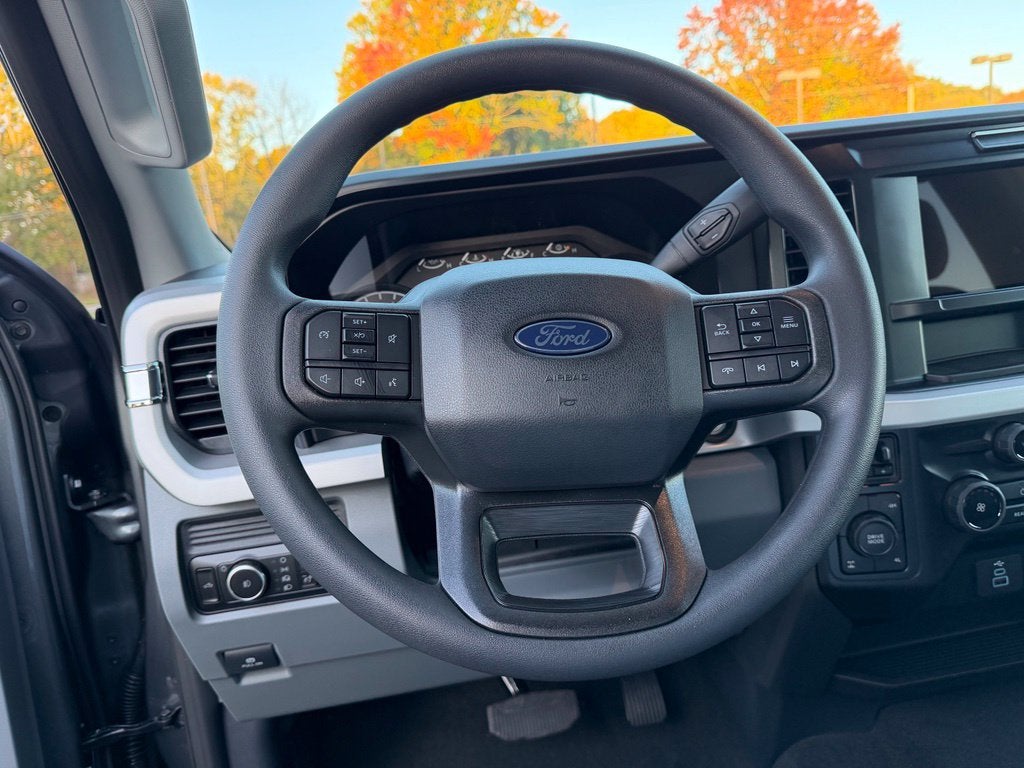 2027 Ford F-250SD XL