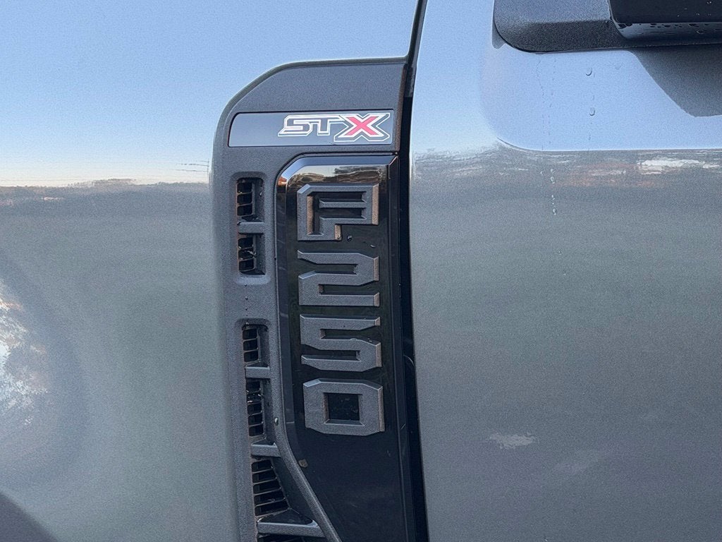 2027 Ford F-250SD XL