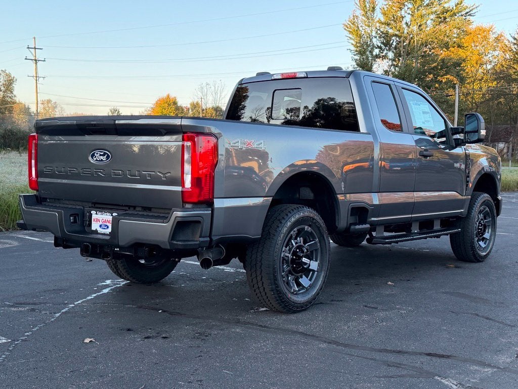 2027 Ford F-250SD XL