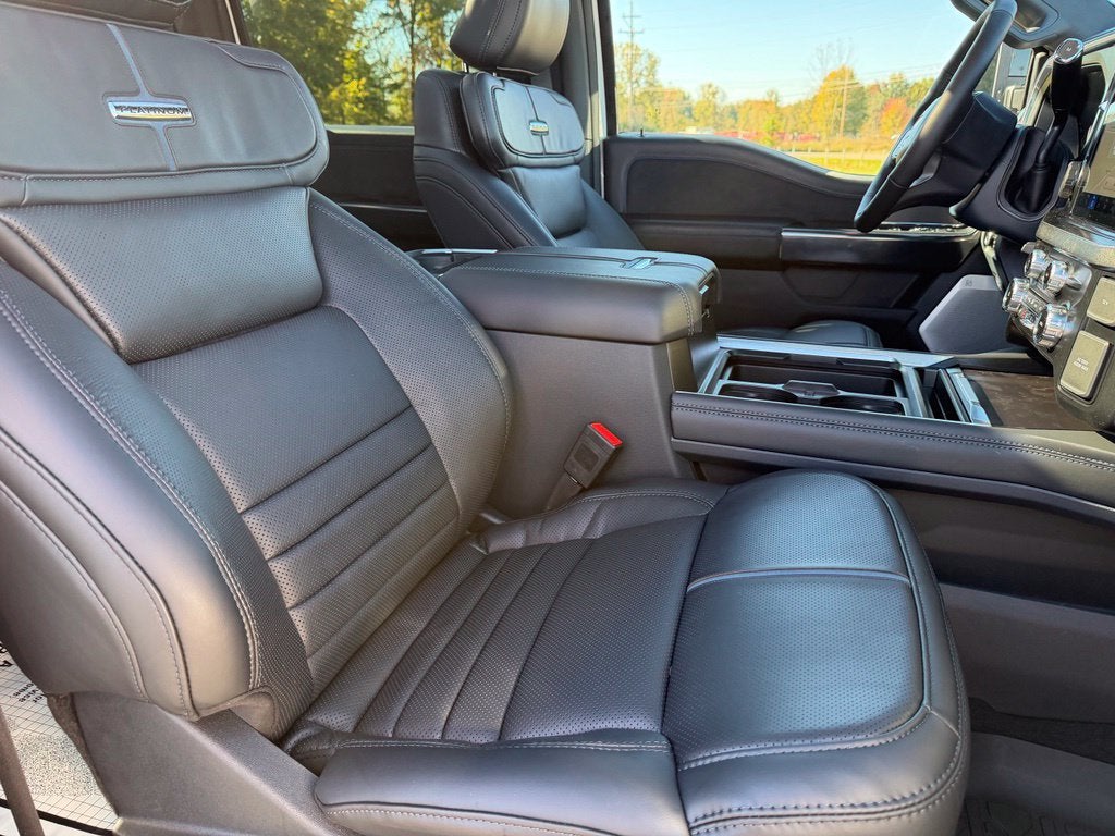 2027 Ford F-250SD Platinum