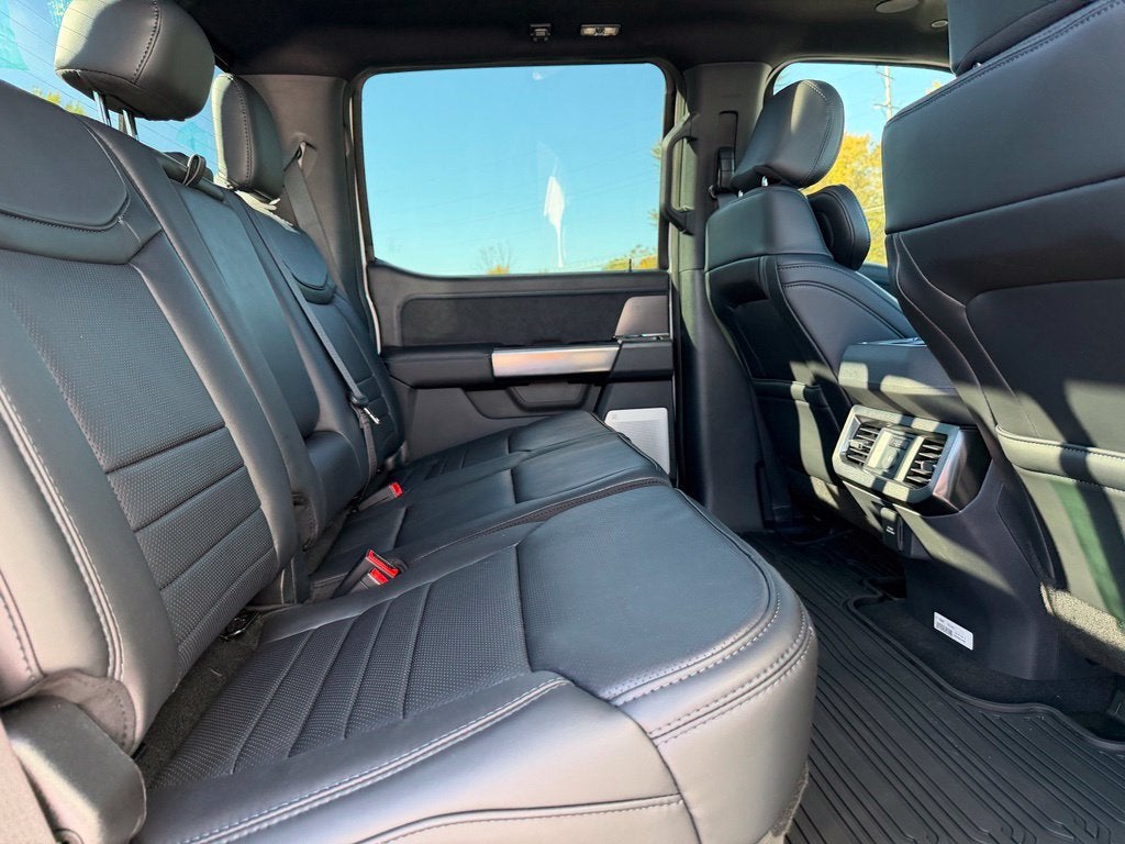 2027 Ford F-250SD Platinum