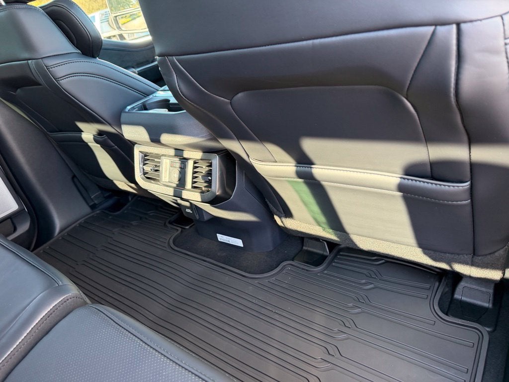 2027 Ford F-250SD Platinum