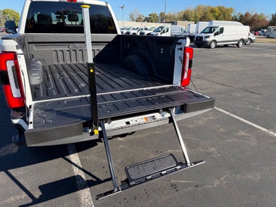 2027 Ford F-250SD Platinum