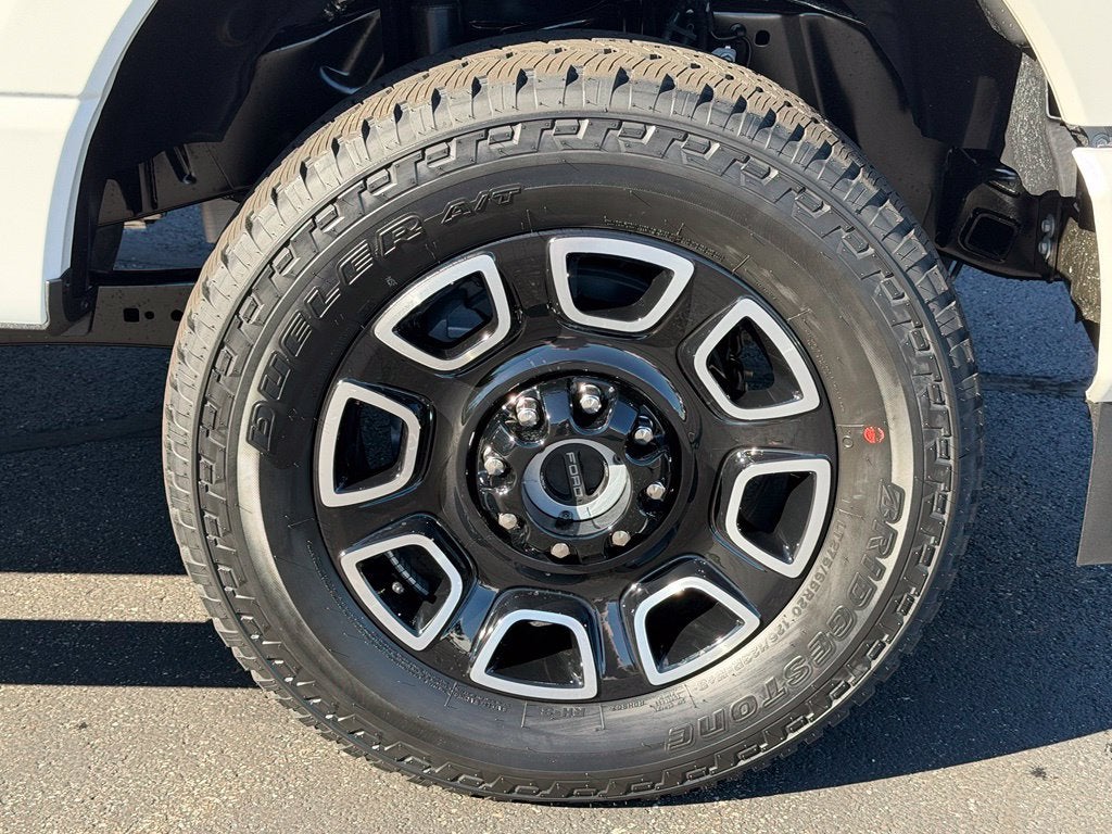 2027 Ford F-250SD Platinum