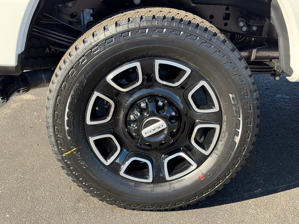 2027 Ford F-250SD Platinum